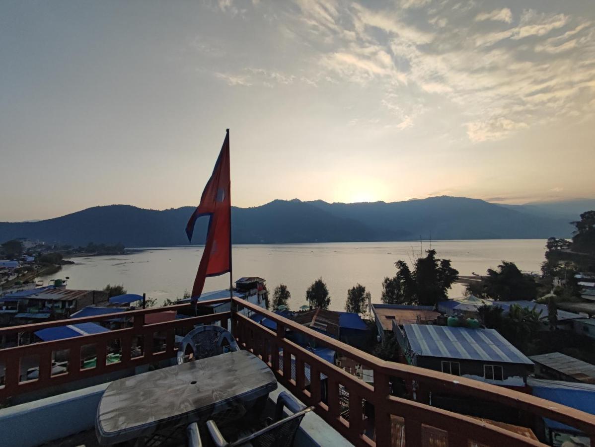Hotel Kajiinn Pokhara Bagian luar foto
